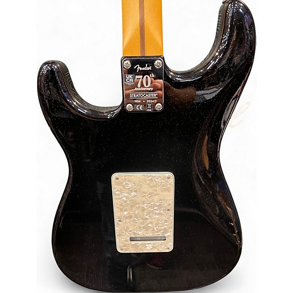 Used 2024 Fender 70TH ANNIVERSARY PLAYER STRATOCASTER Nebula