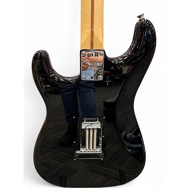 Used Fender American Professional Stratocaster with Rosewood Neck Black and White Solid Body Electric Guitar