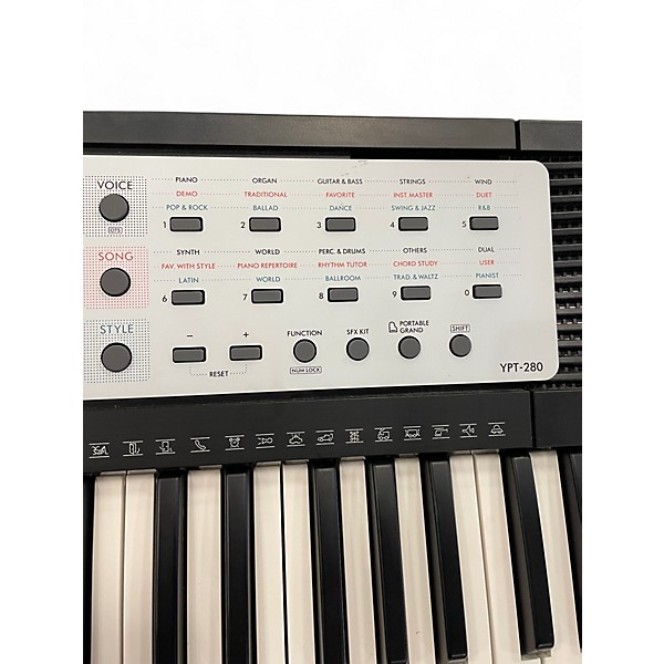 Used Yamaha YPT-280 Portable Keyboard