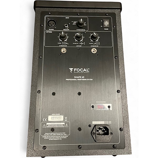 Used Focal Shape 65 Pair Powered Monitor