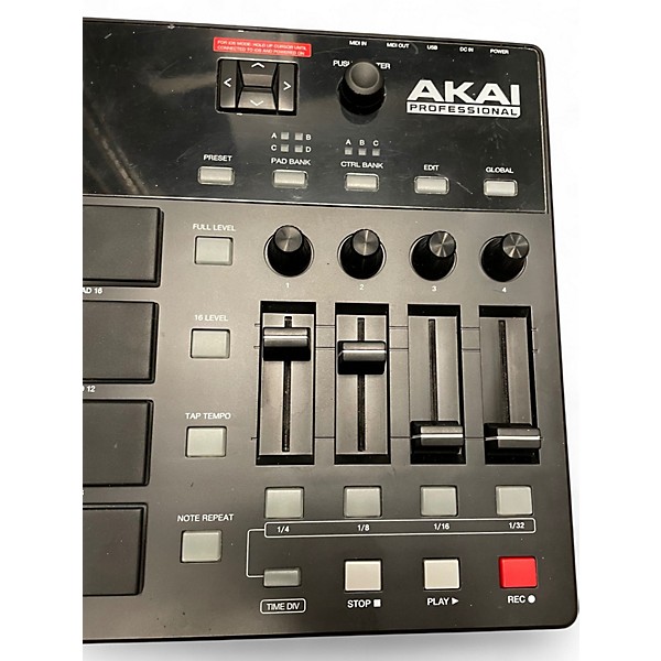 Used Akai Professional MPD226 MIDI Controller | Guitar Center