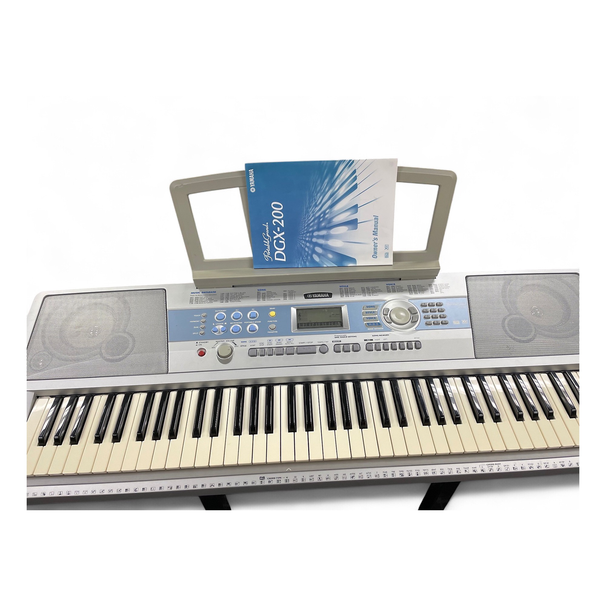 Used Yamaha DGX-200 Portable Keyboard | Guitar Center