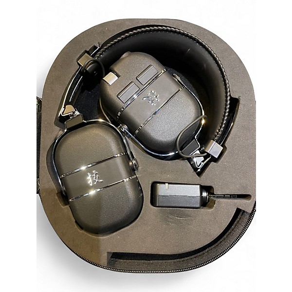 ギター BOSS WAZA-AIR Amazon.com: BOSS WAZA-AIR Wireless Guitar Headphones System