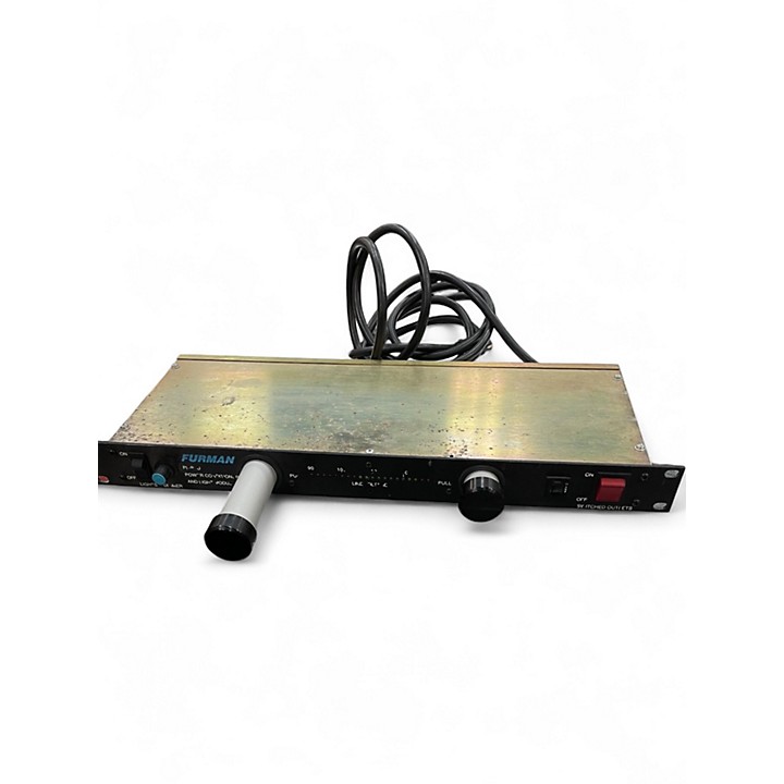 Used Furman PL-PLUS Power Conditioner | Guitar Center