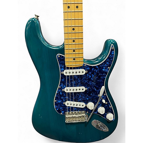 Used 2002 Fender american special stratocaster teal Solid Body Electric Guitar
