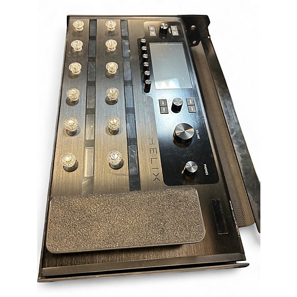 Used Line 6 HELIX Effect Processor