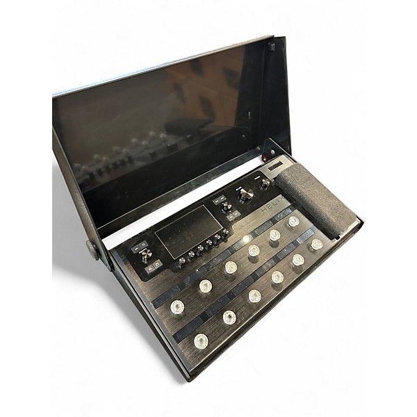 Used Line 6 HELIX Effect Processor