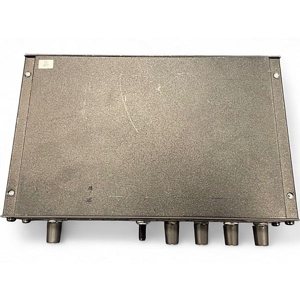 Used Shure SCM268 Unpowered Mixer