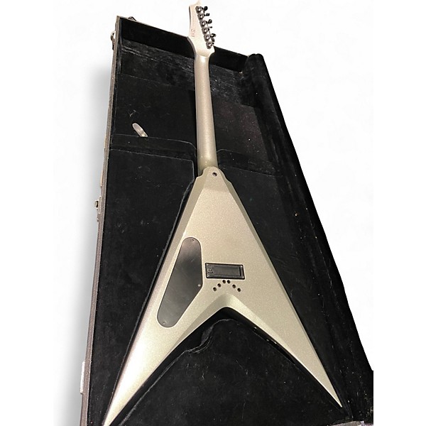 Used Dean Dave Mustaine VMNT Silver Solid Body Electric Guitar