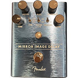 Used Fender MIRROR IMAGE Effect Pedal