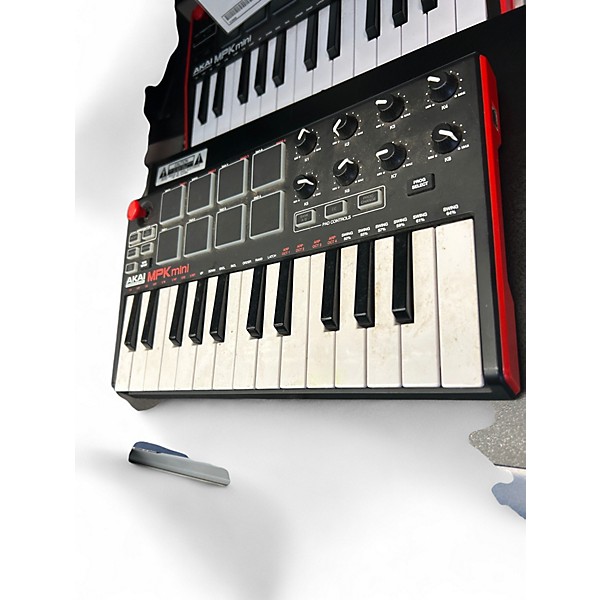 Used Akai Professional MPK Mini MIDI Controller | Guitar Center