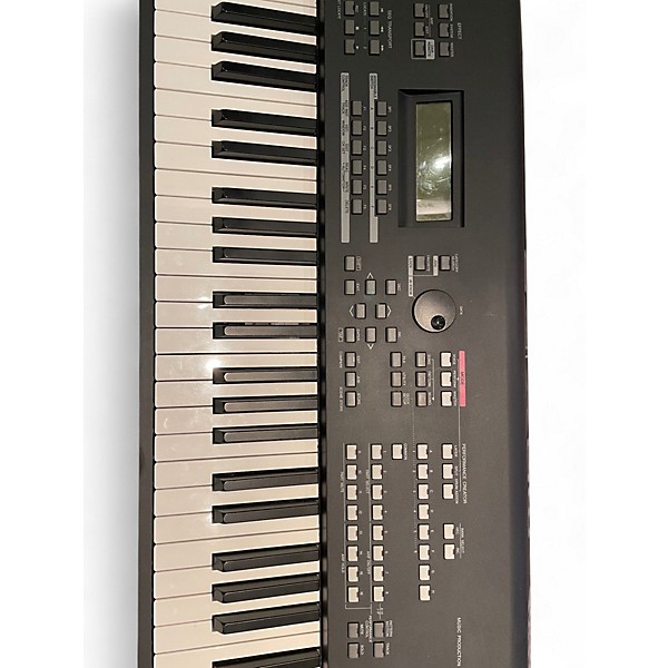 Used Yamaha MOXF8 88 Key Keyboard Workstation