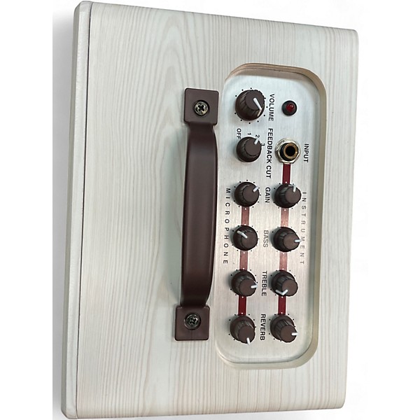 Used ZT ACOUSTIC Battery Powered Amp