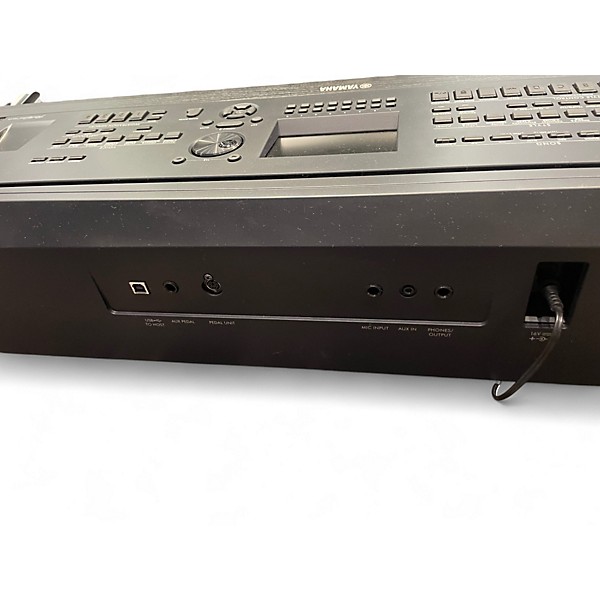 Used Yamaha DGX670B Stage Piano