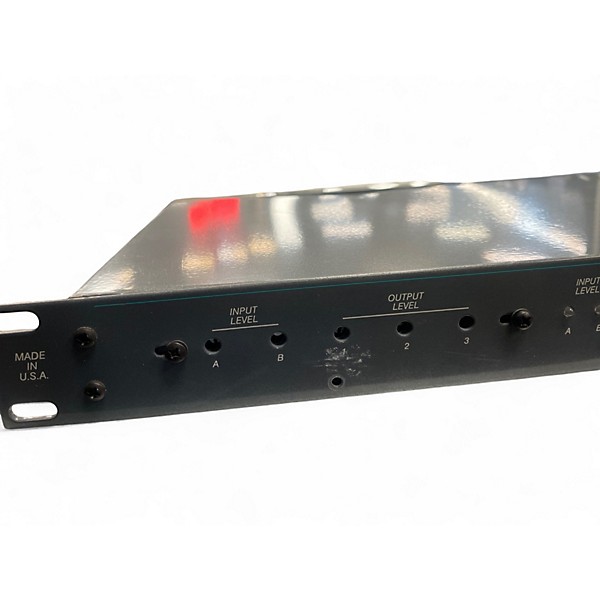 Used Peavey IDL1000 Effects Processor