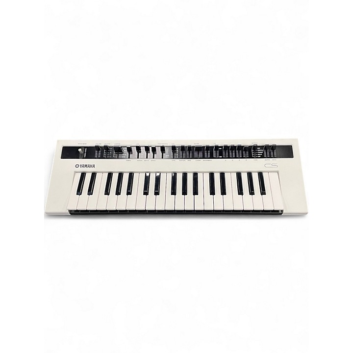 Used Yamaha Reface CS | Guitar Center