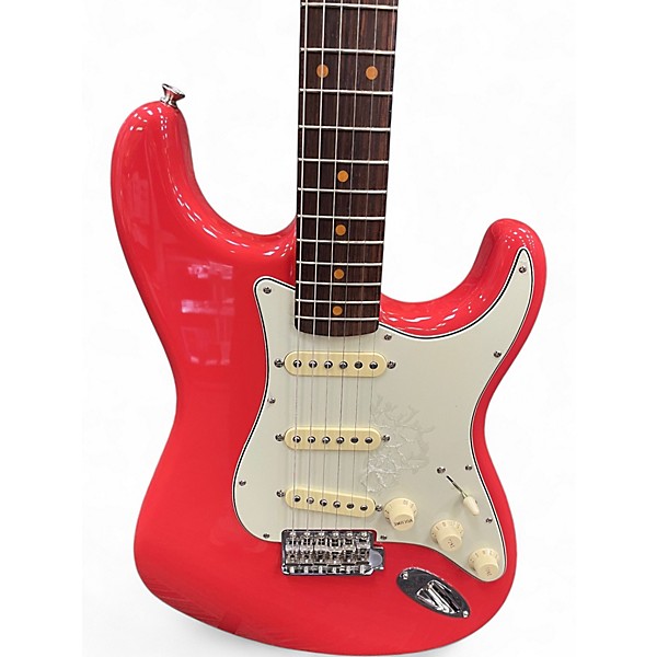 Used Fender AMERICAN VINTAGE II 1961 STRATOCASTER Fiesta Red Solid Body Electric Guitar