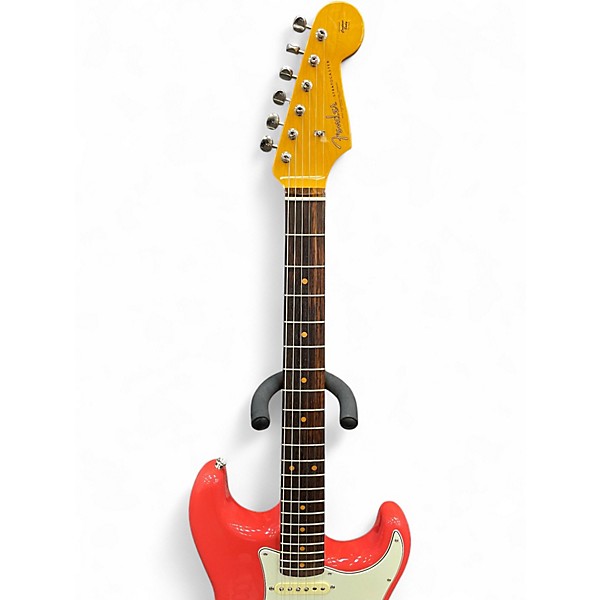 Used Fender AMERICAN VINTAGE II 1961 STRATOCASTER Fiesta Red Solid Body Electric Guitar