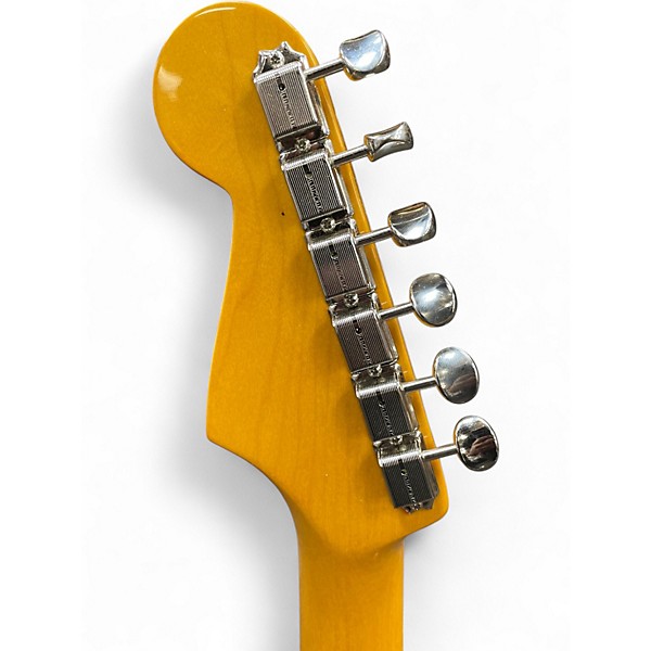 Used Fender AMERICAN VINTAGE II 1961 STRATOCASTER Fiesta Red Solid Body Electric Guitar