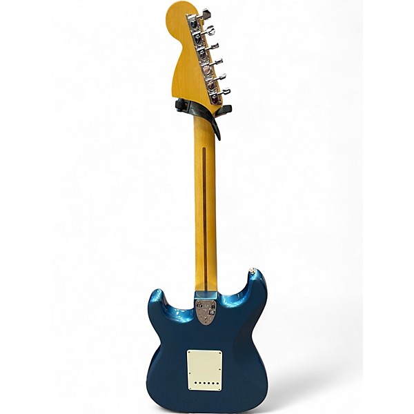 Used Fender AMERICAN VINTAGE II 1973 Stratocaster Lake Placid Blue Solid Body Electric Guitar