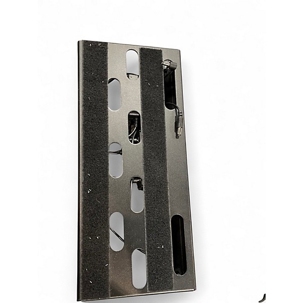 Used Voodoo Lab DINGBAT Pedal Board