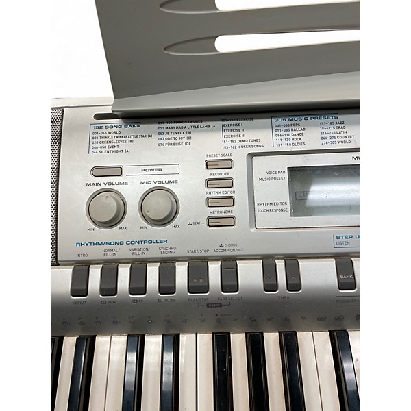 Used Casio WK 210 Keyboard Workstation