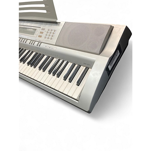 Used Casio WK 210 Keyboard Workstation