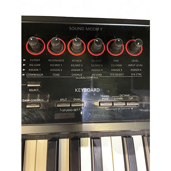Used Roland FA-08 Keyboard Workstation | Guitar Center