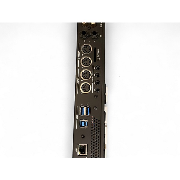 Used Akai Professional MPC Live 2 Production Controller