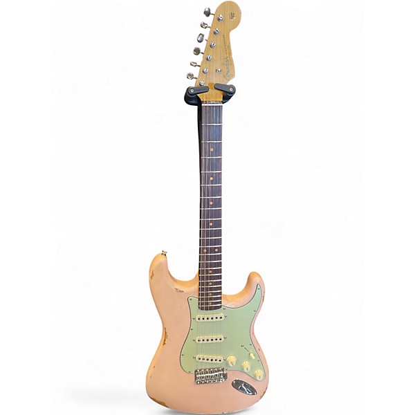 Used Fender CUSTOM LATE 62 STRATOCASTER RELIC AGED SHELL PINK Solid Body Electric Guitar