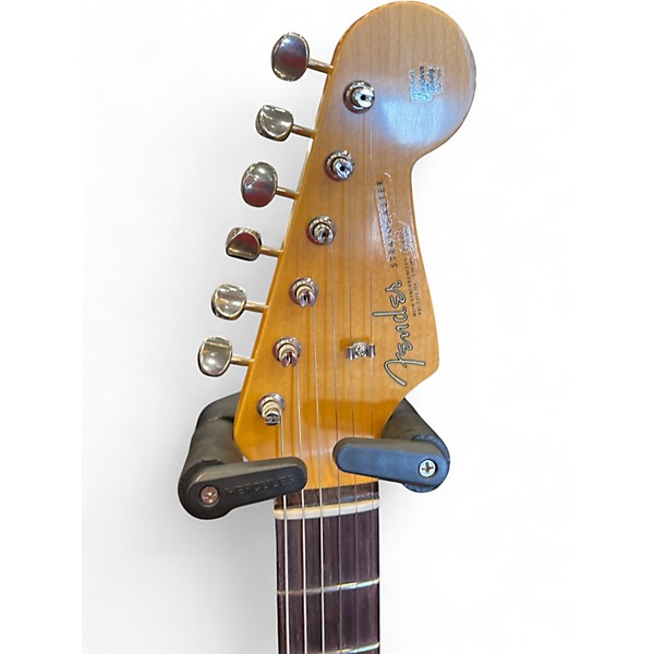 Used Fender CUSTOM LATE 62 STRATOCASTER RELIC AGED SHELL PINK Solid Body Electric Guitar