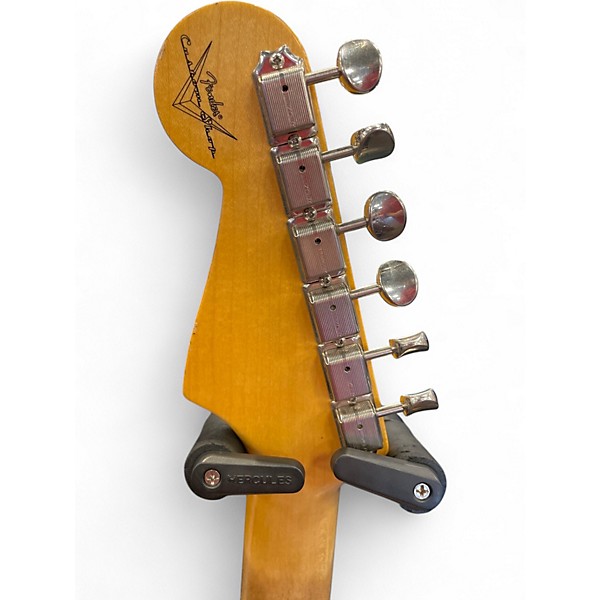 Used Fender CUSTOM LATE 62 STRATOCASTER RELIC AGED SHELL PINK Solid Body Electric Guitar