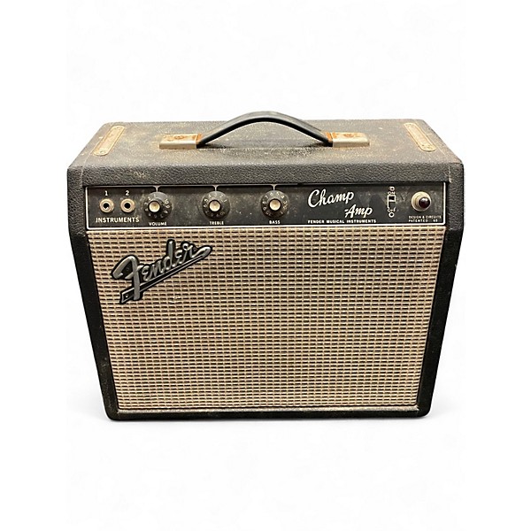Vintage 1965 Fender CHAMP Tube Guitar Combo Amp