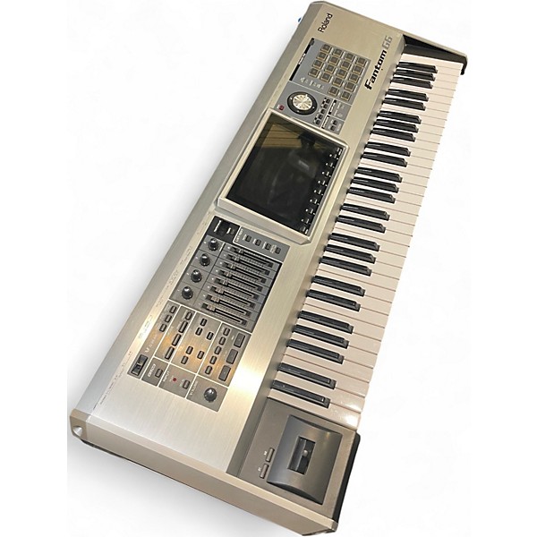Used Roland Fantom G6 61 Key Keyboard Workstation