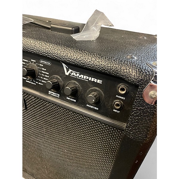 Used Behringer V-AMPIRE 112 Guitar Combo Amp