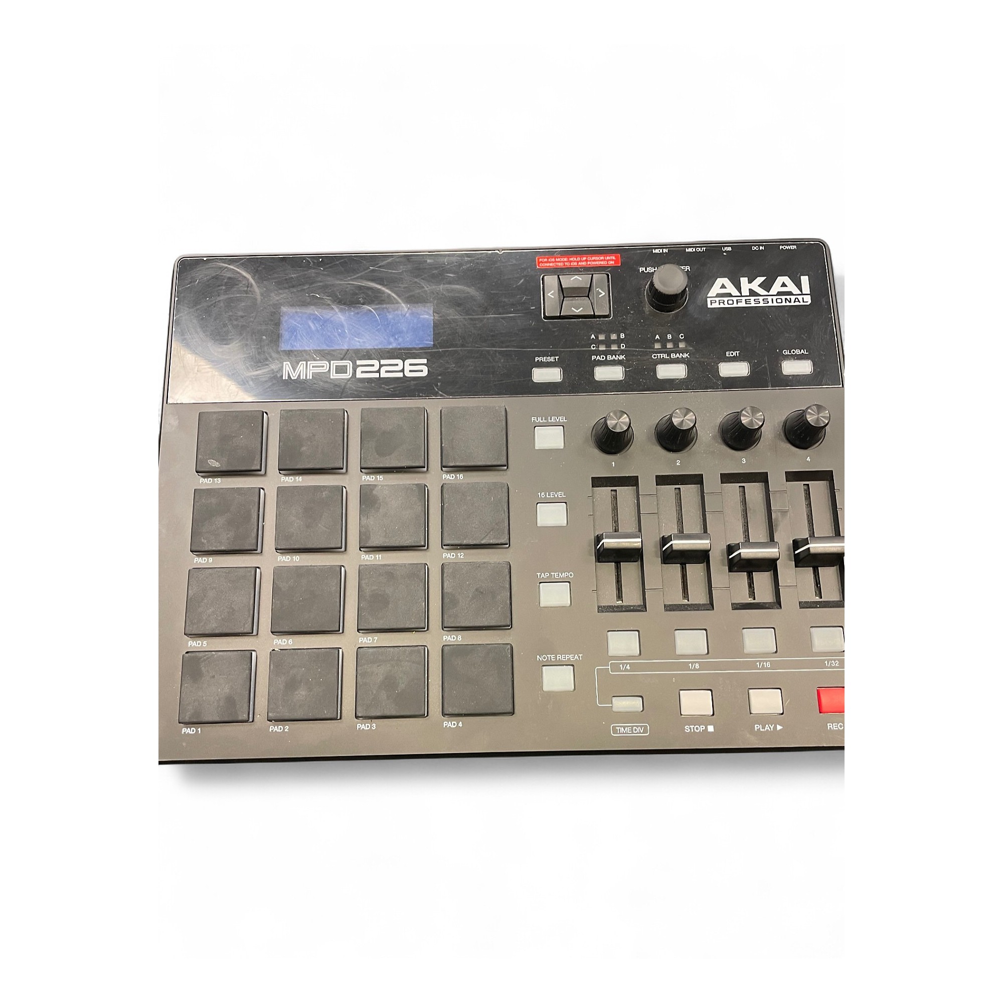 Used Akai MPD226 MIDI Controller | Guitar Center