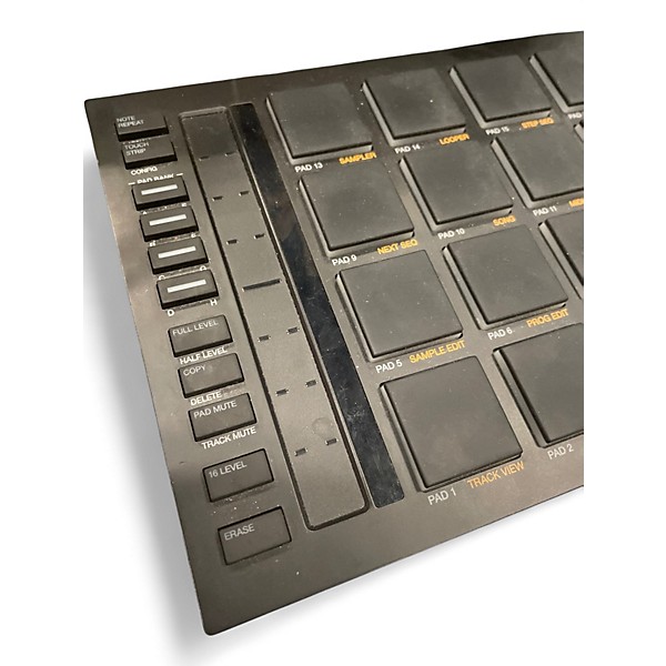 Used Akai Professional MPC Studio 2 Production Controller