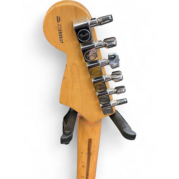 Used 2002 Fender American Standard Stratocaster Candy Apple Red Solid Body Electric Guitar