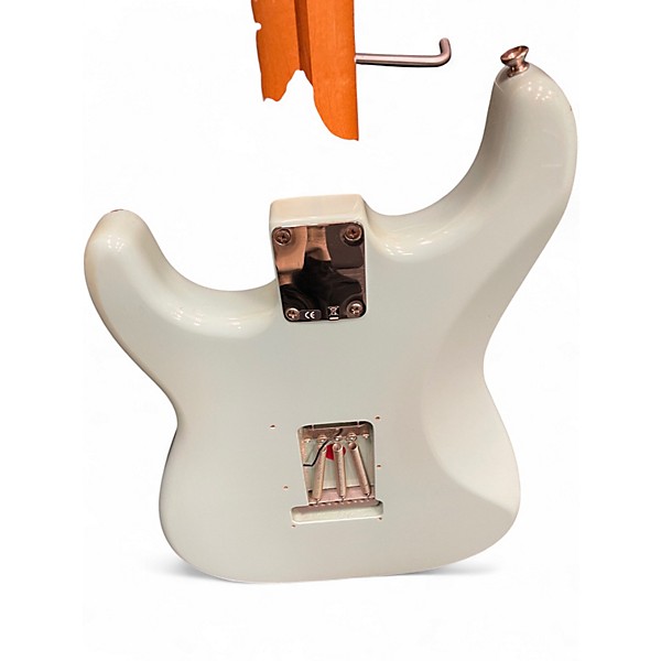 Used Fender Classic Series 1950S Stratocaster Gloss Polyester Solid Body Electric Guitar