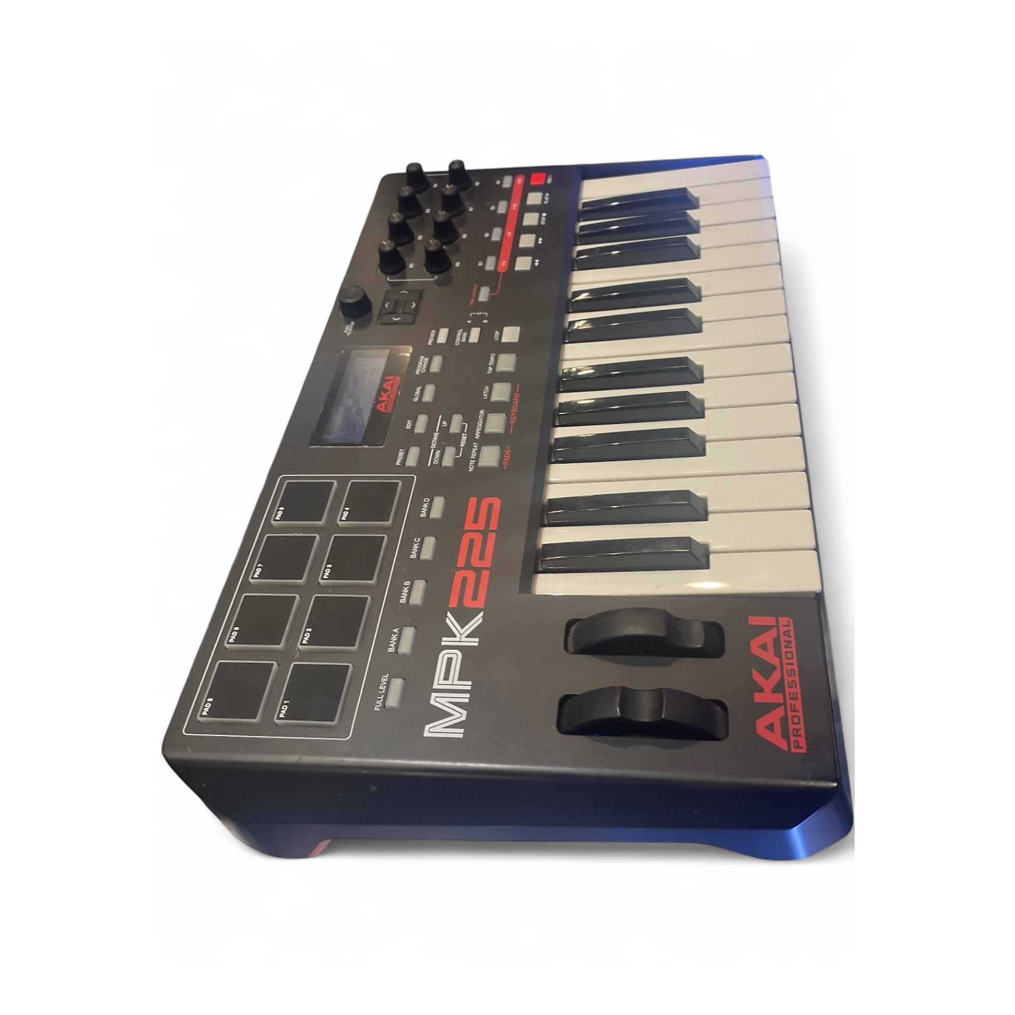 Used Akai Professional MPK225 25-Key MIDI Controller