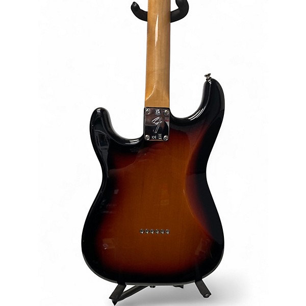 Used Fender Artist Series Robert Cray Stratocaster 3 Color Sunburst Solid Body Electric Guitar