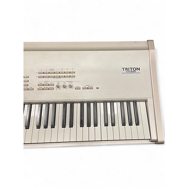 Used KORG Triton Studio 88 Key Keyboard Workstation