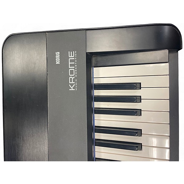 Used KORG Krome 88 Key Keyboard Workstation