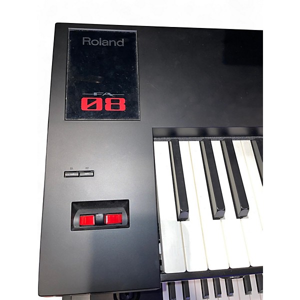 Used Roland FA08 Keyboard Workstation