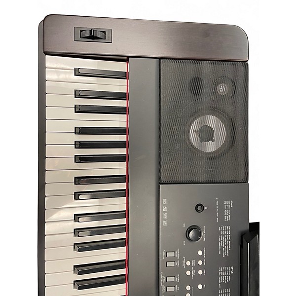Used Yamaha DGX650 88 Key Portable Keyboard