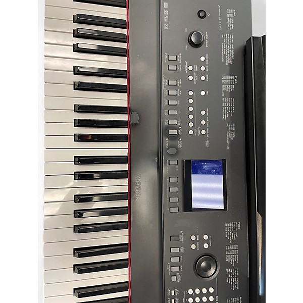 Used Yamaha DGX650 88 Key Portable Keyboard