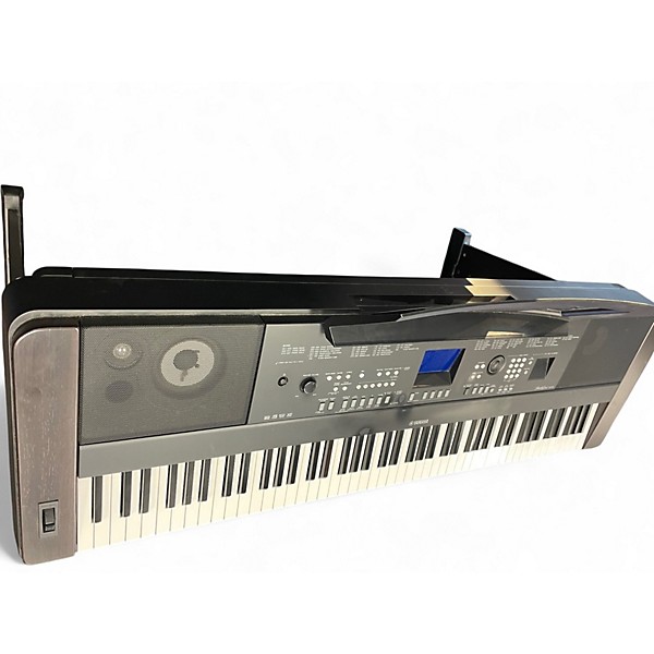 Used Yamaha DGX650 88 Key Portable Keyboard