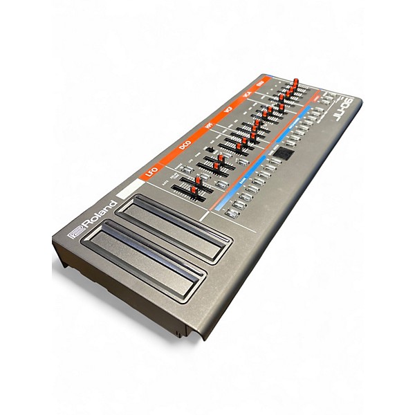 Used Roland ju06 Sound Module