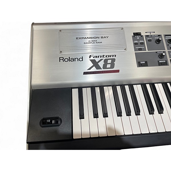 Used Roland Fantom X8 Keyboard Workstation