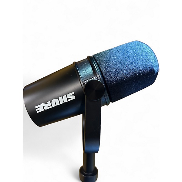 Used Shure MV7X Dynamic Microphone